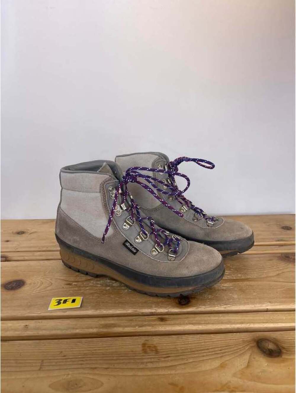 Raichle Hiking Boots Women's Size 9